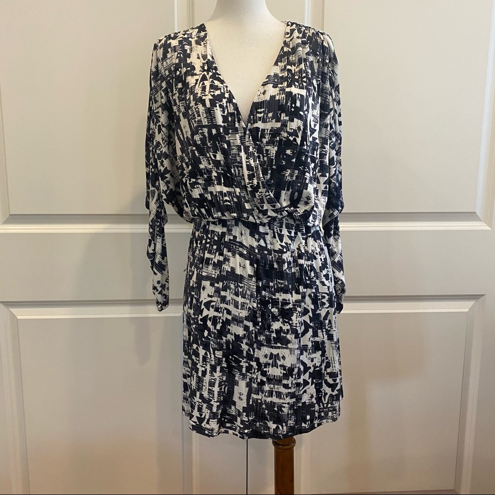 PARKER mini dress w/ elastic waist and snap v-neck